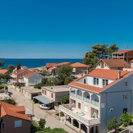 Maloa One Bedroom White Smokvica (Korcula)