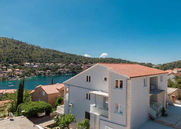아파트 Maloa One Bedroom White Smokvica (Korcula)