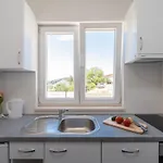 Maloa One Bedroom White Apartment *